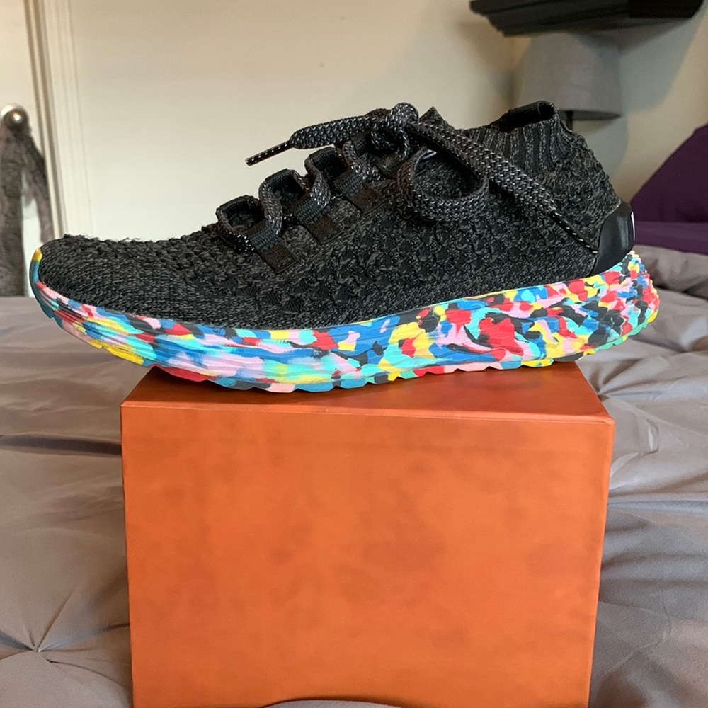 No Bull Black Wild Knit Runner - Women’s Size 6.5.